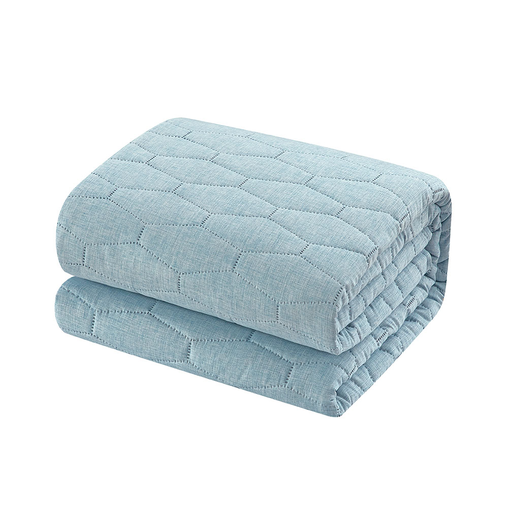 C% polyester caonic microfiber ultrasonic stragulum